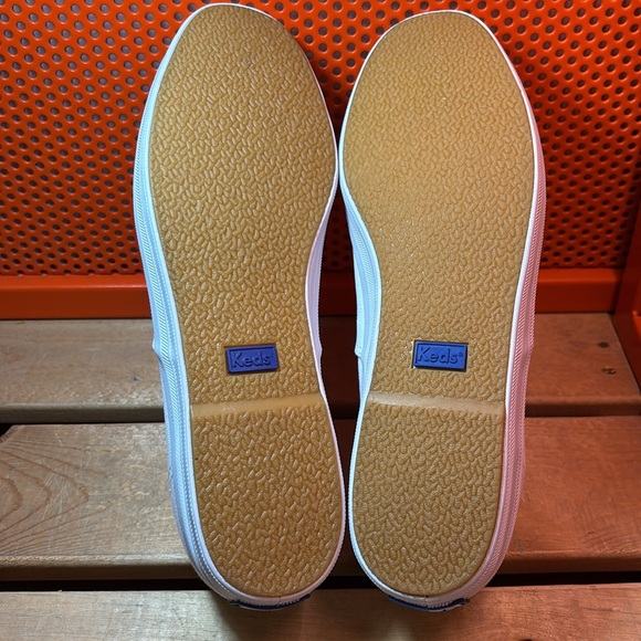 Keds Women's Champion Originals in White - Picture 3 of 9